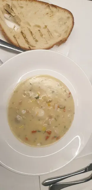Fourth Fish Cafe & Restaurant