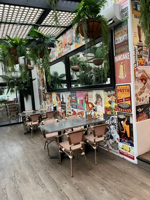 Frankie’s Food Factory Terrey Hills