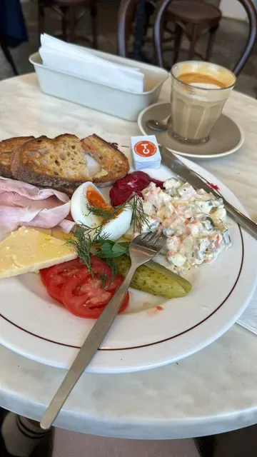 Frank's Deli