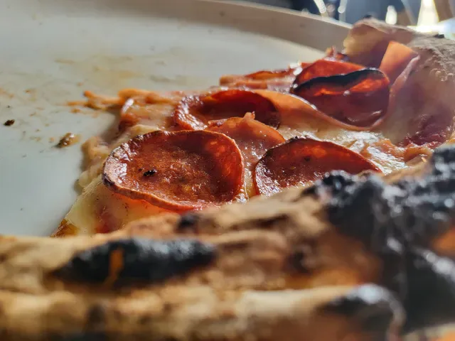 Frank's Pizza Bar Restaurant