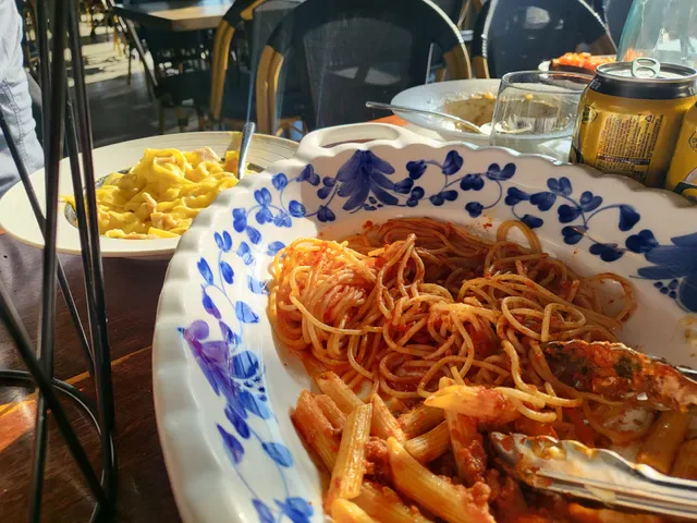 Frank's Pizza Bar Restaurant