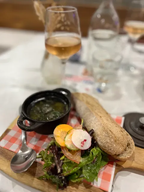 French Basket Café & Restaurant Dee Why