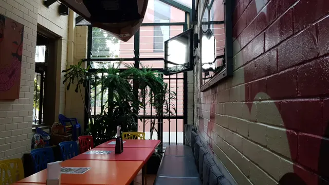 Friend in Hand Hotel