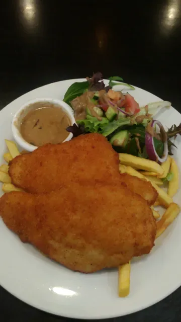 GAGE Dining & Co. (Riverwood hotel bistro)