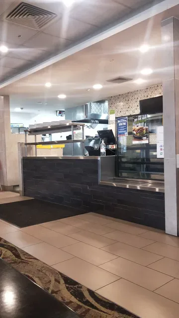 GAGE Dining & Co. (Riverwood hotel bistro)