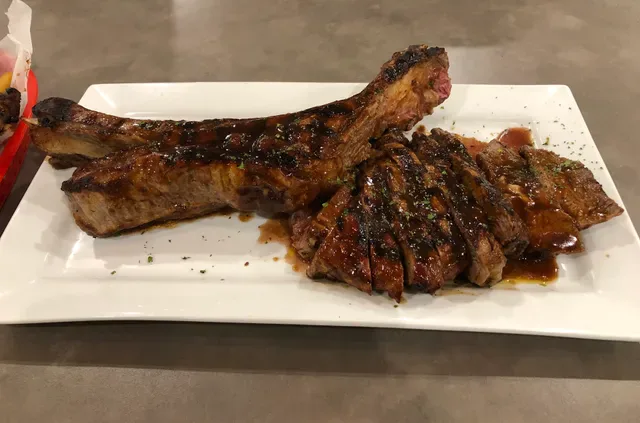 GAGE Dining & Co. (Riverwood hotel bistro)