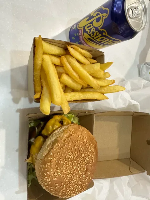 Galinha Burger Narellan