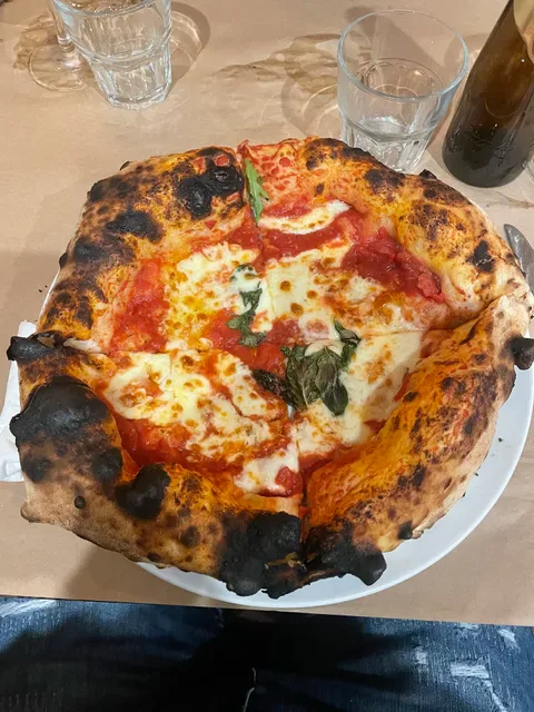 Gigi's Pizza Balmain