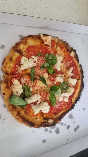 Gigi's Pizza Balmain