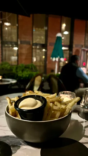 Gin Lane Sydney Cocktails & Dining