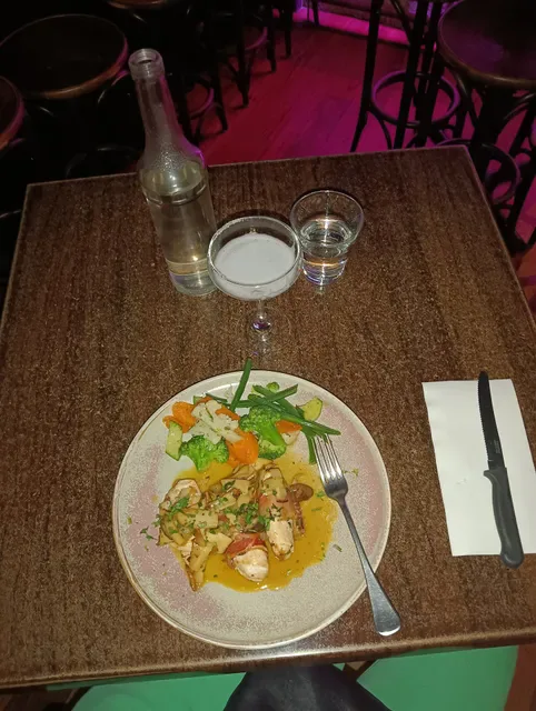 Gino's Kitchen & Cocktails: Darlinghurst