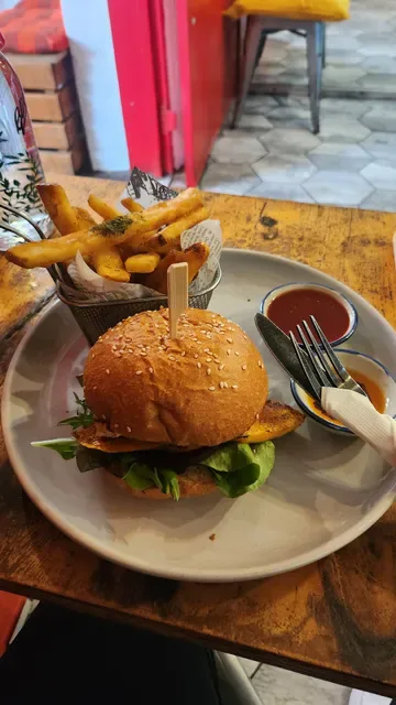 Glider Cafe