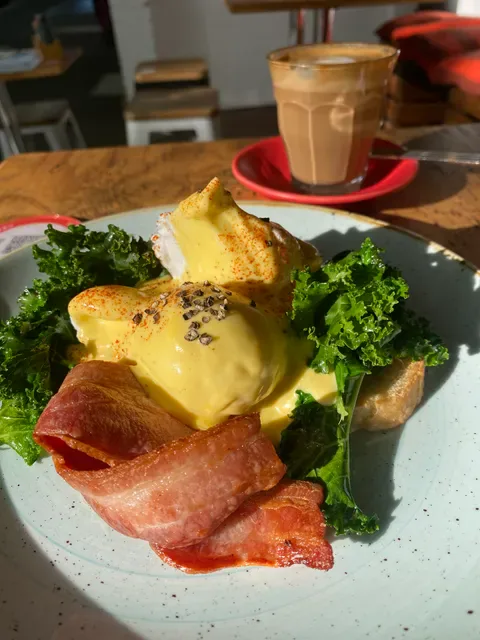 Glider Cafe