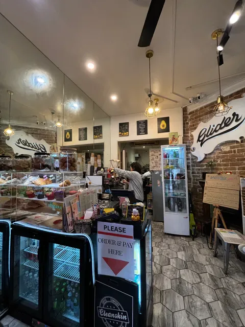 Glider Cafe
