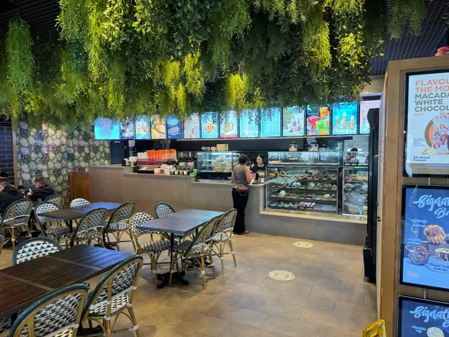 Gloria Jean's Greenacre Drive Thru