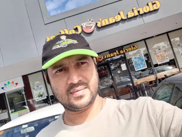 Gloria Jean's Woodcroft