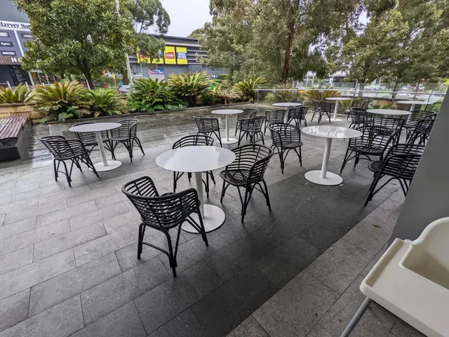 Gloria Jean's Hills Super Centre