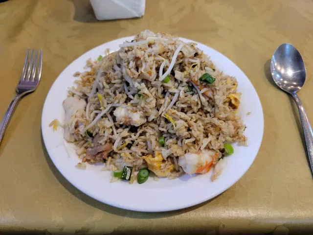 Golden Star 2001 Chinese Restaurant