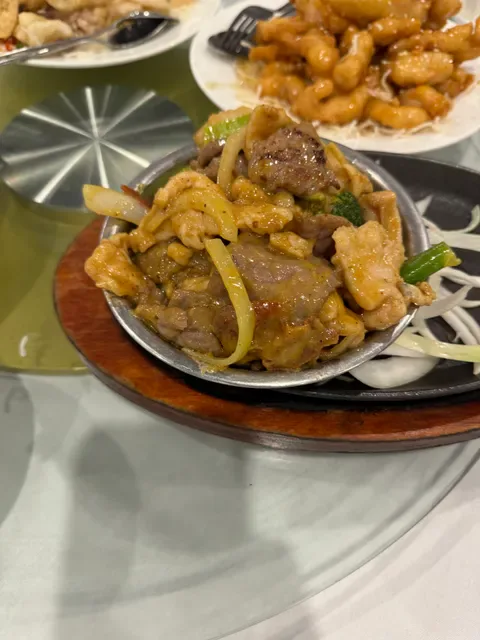 Golden West Chinese Restaurant