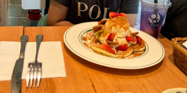 Gram Cafe & Pancakes Chatswood