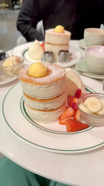 Gram Cafe & Pancakes Chatswood