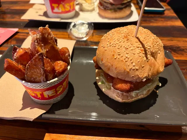 Grill'd Burgers - Darlinghurst
