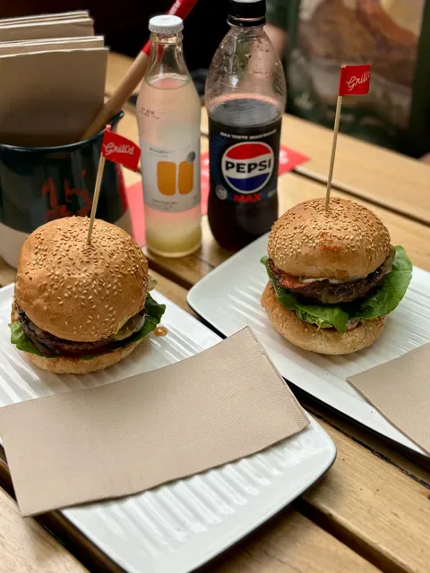 Grill'd Burgers - Macarthur Square