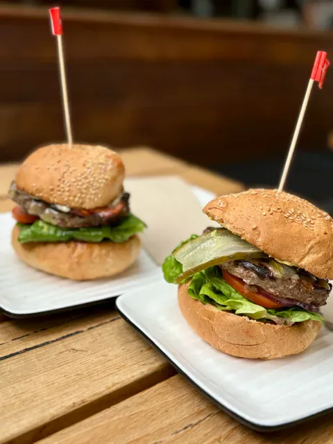 Grill'd Burgers - Macarthur Square