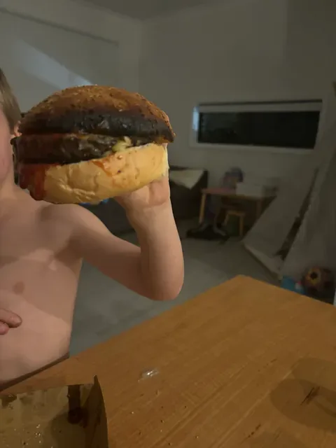 Grill'd Burgers - Miranda
