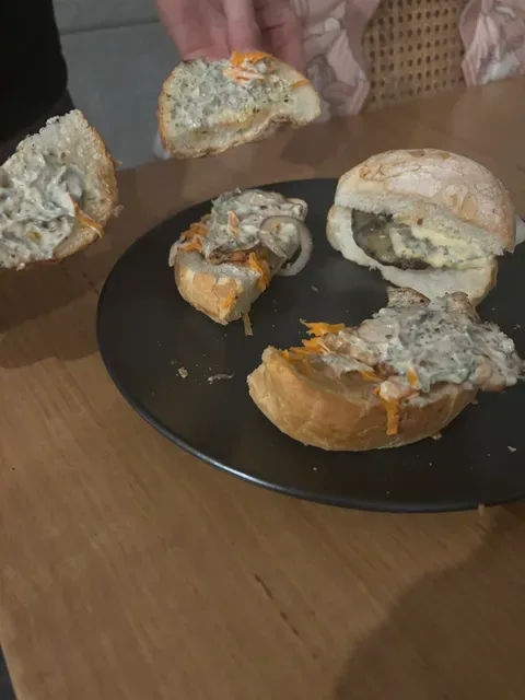 Grill'd Burgers - Miranda
