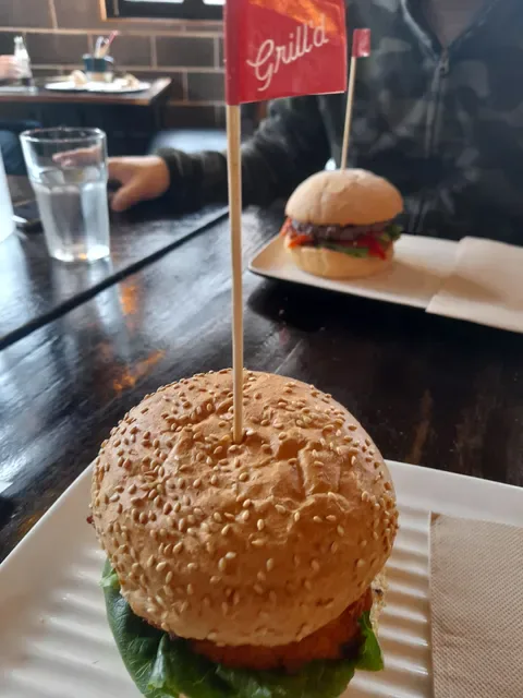 Grill'd Burgers - Miranda