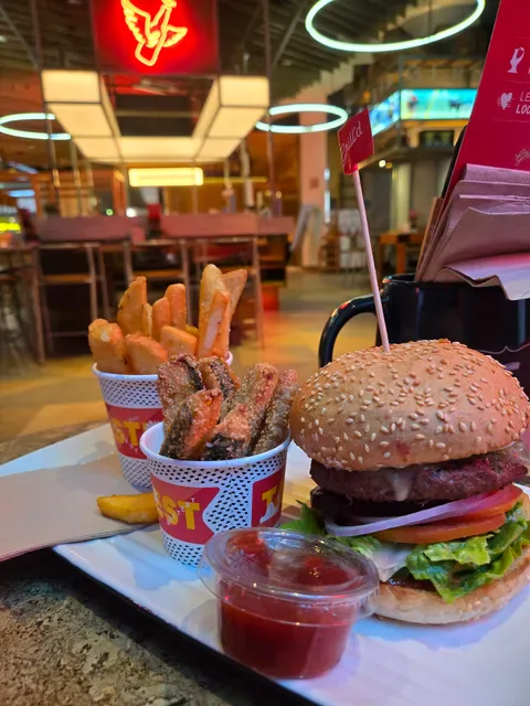 Grill'd Burgers - Westfield Sydney