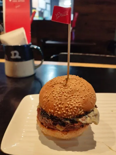 Grill'd World Square