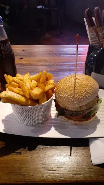 Grill'd World Square