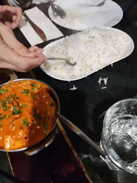GurTaj Indian Restaurant & Takeaway