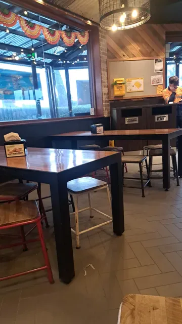 Guzman y Gomez - Wetherill Park