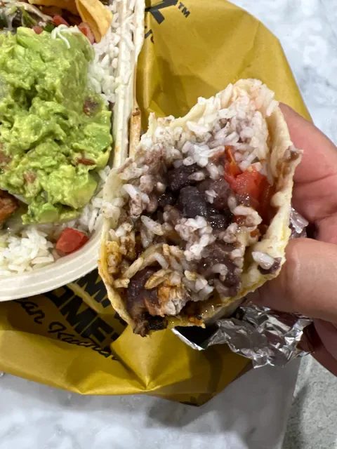 Guzman y Gomez - Wetherill Park