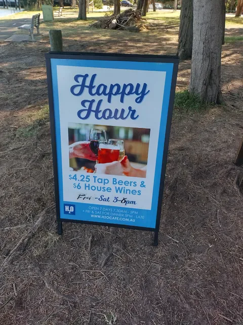 H2O Cafe Restaurant