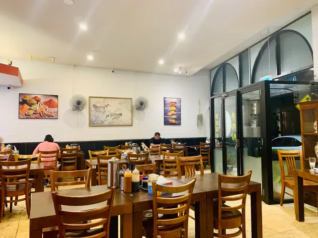 Ha Noi Quan Campsie