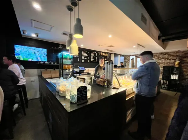 Hakiki Newtown