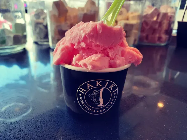 Hakiki Newtown