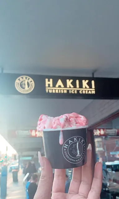 Hakiki Newtown