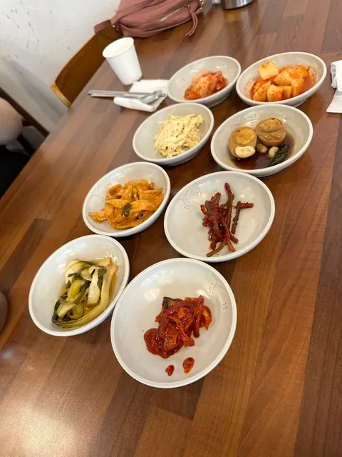 Hansang Strathfield