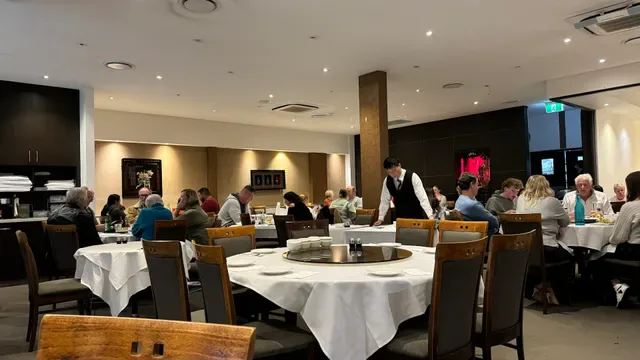 Happy Inn