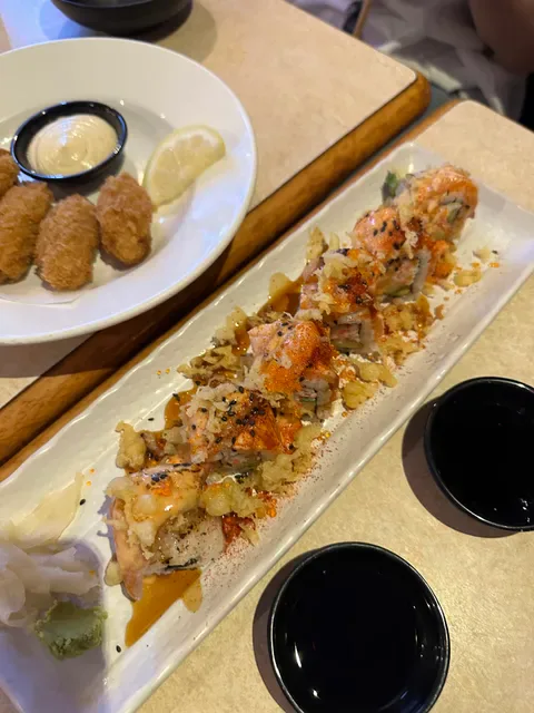 Hikaru Japanese Courtyard Restaurant