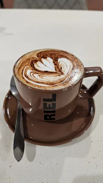 Hills Cafe & Bakery