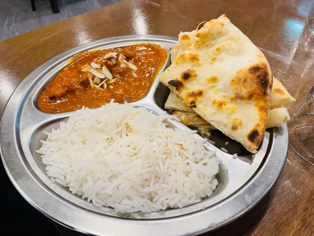 Himalaya Authentic Pakistani & Indian Restaurant
