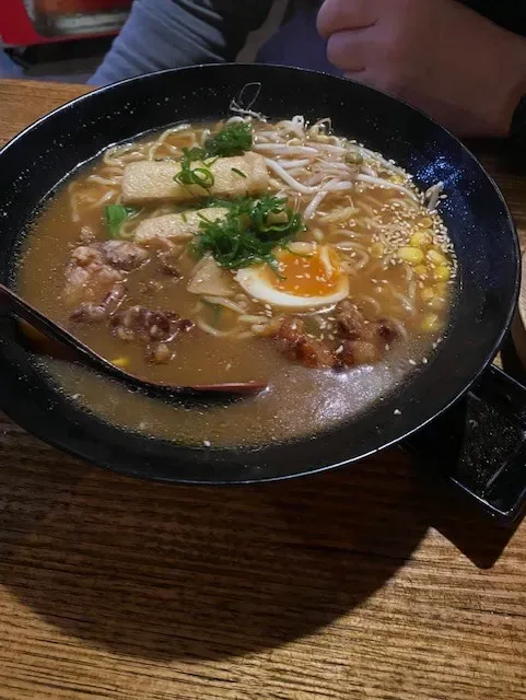 Hinojuni