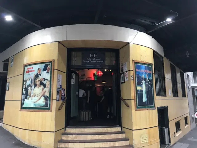 Hollywood Hotel