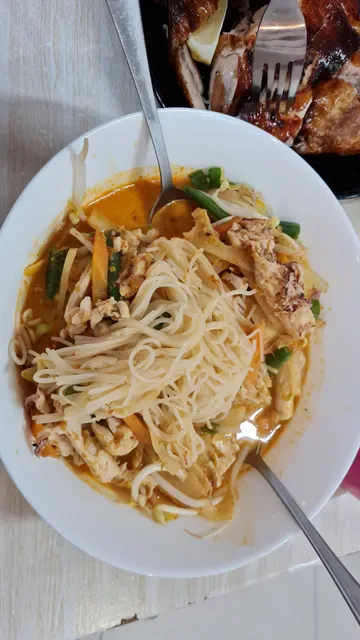 Holy Basil Thai